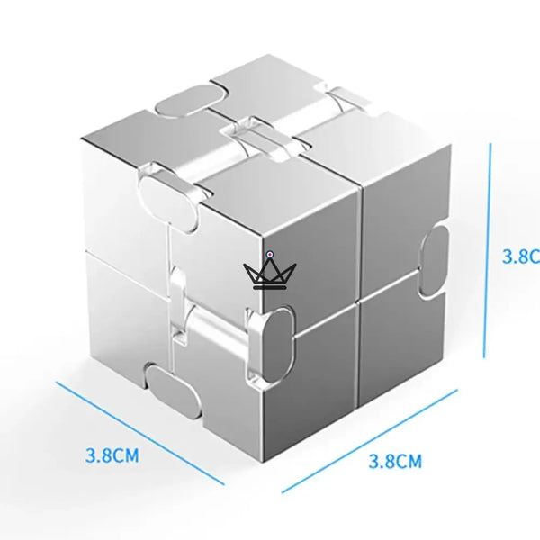 Cube infini en métal anti-stress de bureau - SPIRA