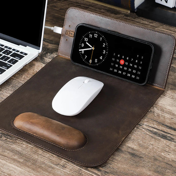 Tapis de souris personnalisable en cuir avec chargeur Sans Fil - Voyageur Magellan