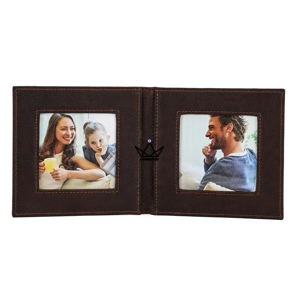 Cadre photo double pliant en cuir personnalisable - Voyageur SOUVENIR - ["Divers personnalisable","maj-desc","maj-filtre","Maroquinerie Personnalisable"] - cadre photo personnalisable - Cadeau, Noël, Anniversaire, Original, Fête des pères, fête des mères - Atelier Atypique
