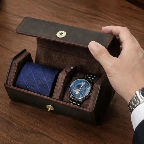 Personaliseerbare lederen reisfoedraal voor horloge en das - GENTLEMAN COMPACT reiziger
